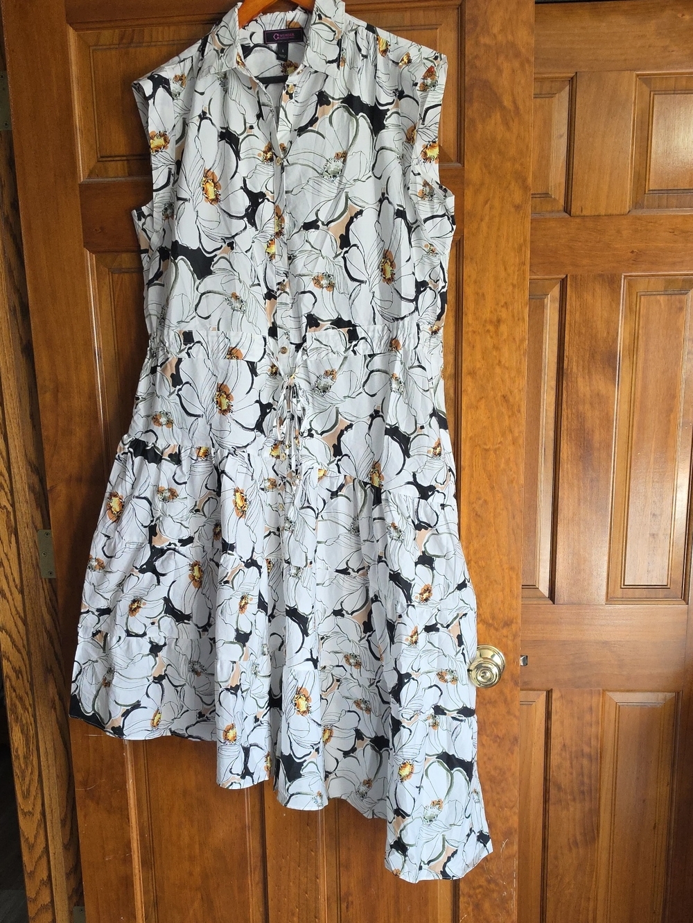 Christian Siriano White Floral Asymmetrical Shirt Dress with Black Accents